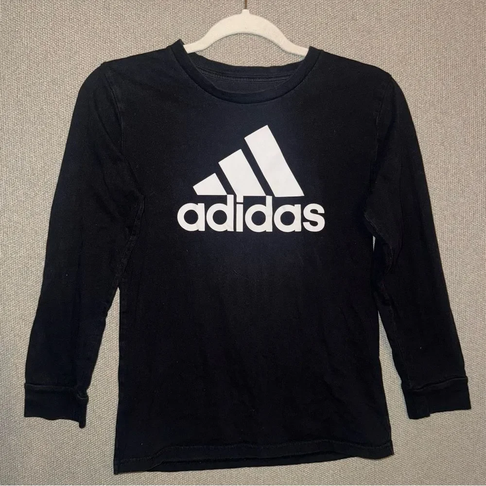 Adidas size medium Kids Black Long Sleeve Tee
